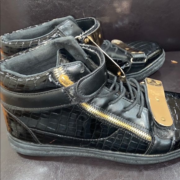 Unbranded stylistically fit shoe - Picture 2 of 5